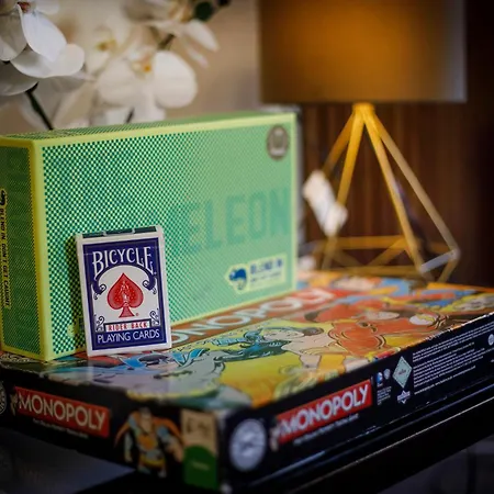 Lunar Retreat Centre & Free Parking York