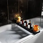 Centre Retreat & Free Parking * York