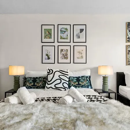 Centre Retreat & Free Parking Apartment *